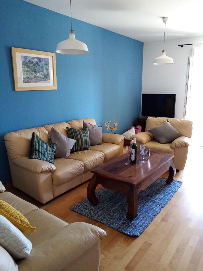 Apartman Mikola with sea view Trogir Bagian luar foto